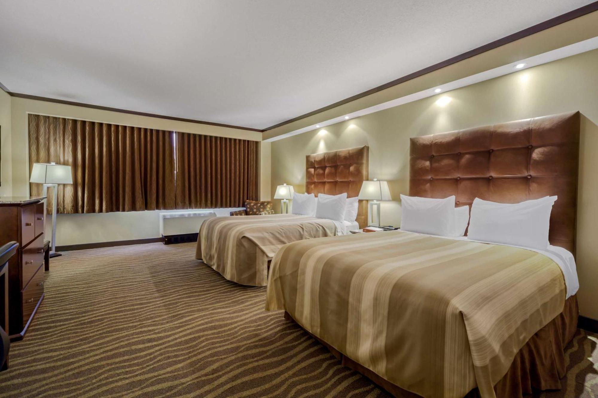 Best Western Premier Denham Inn & Suites Leduc Exterior foto