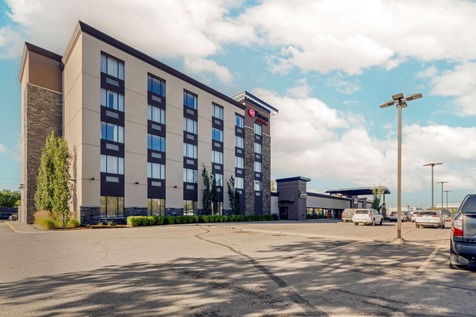 Best Western Premier Denham Inn & Suites Leduc Exterior foto