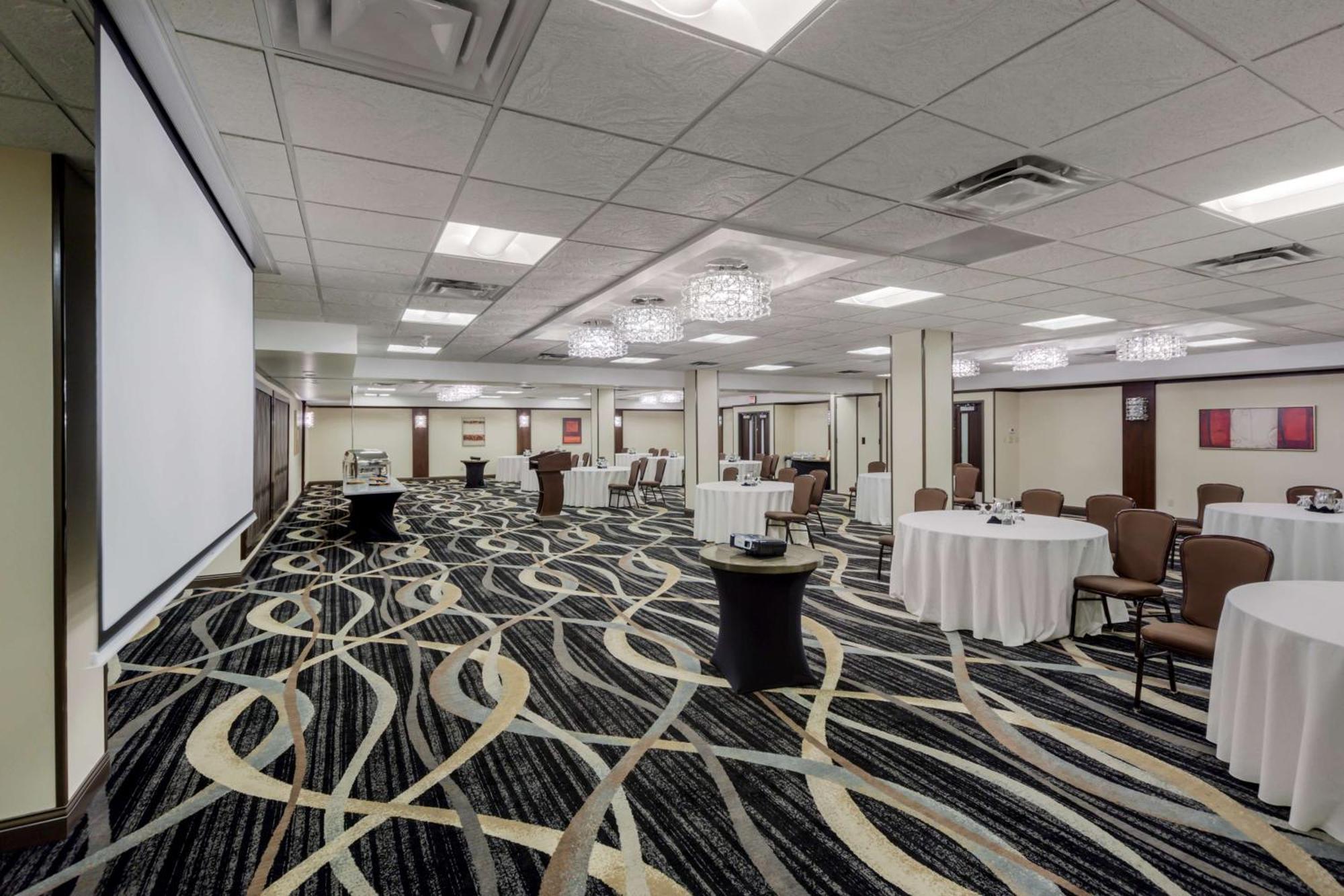 Best Western Premier Denham Inn & Suites Leduc Exterior foto