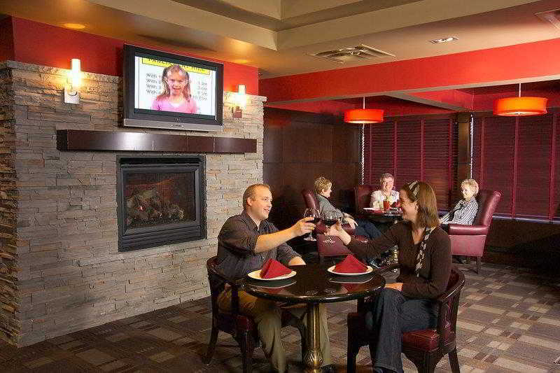 Best Western Premier Denham Inn & Suites Leduc Exterior foto