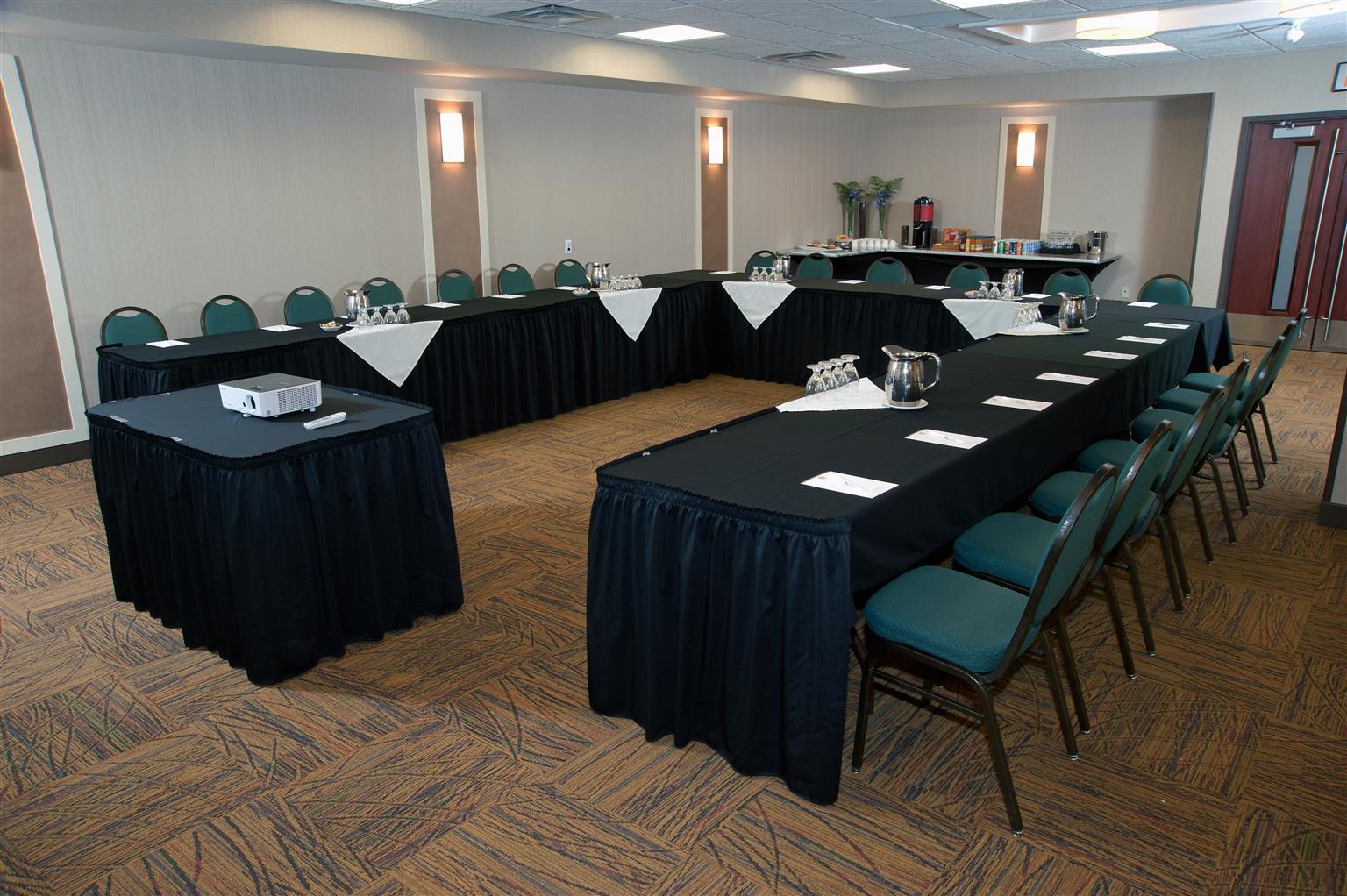 Best Western Premier Denham Inn & Suites Leduc Exterior foto